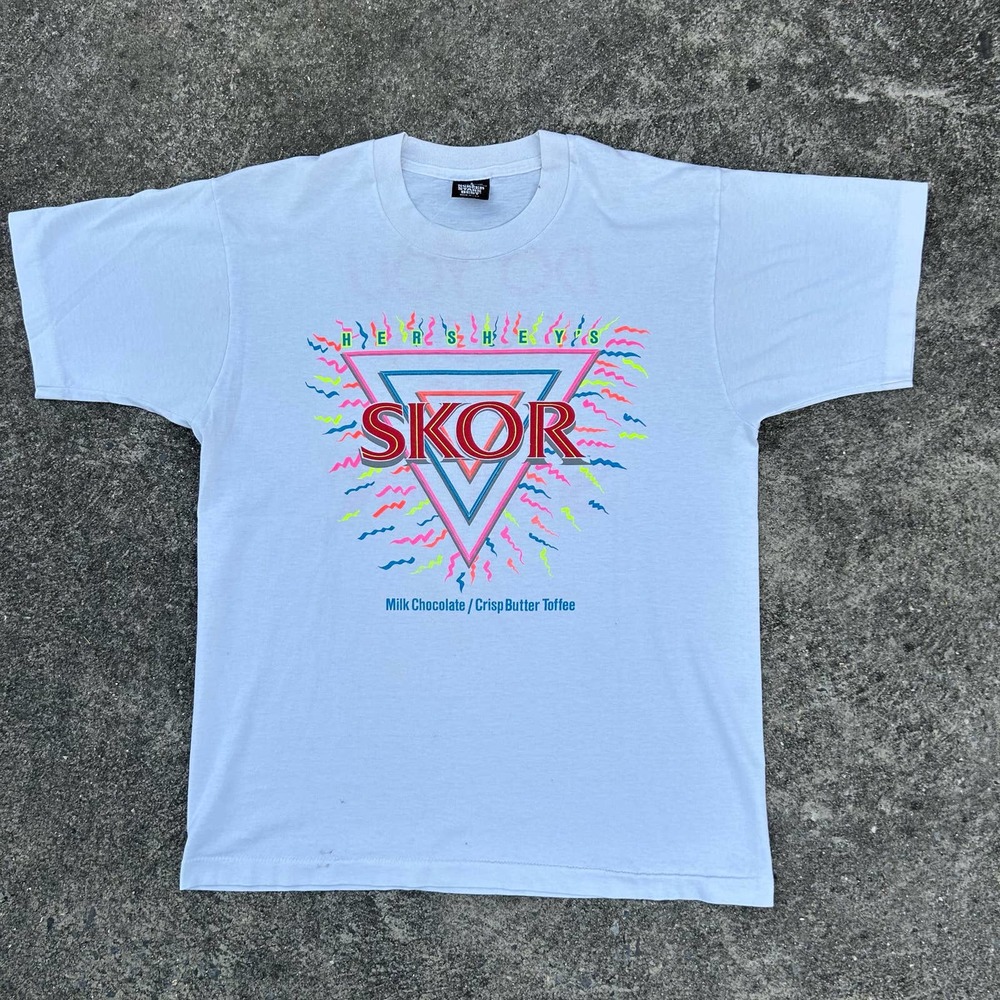 Vintage Hershey - SKOR Bar Shirt / 1990s / single stitch